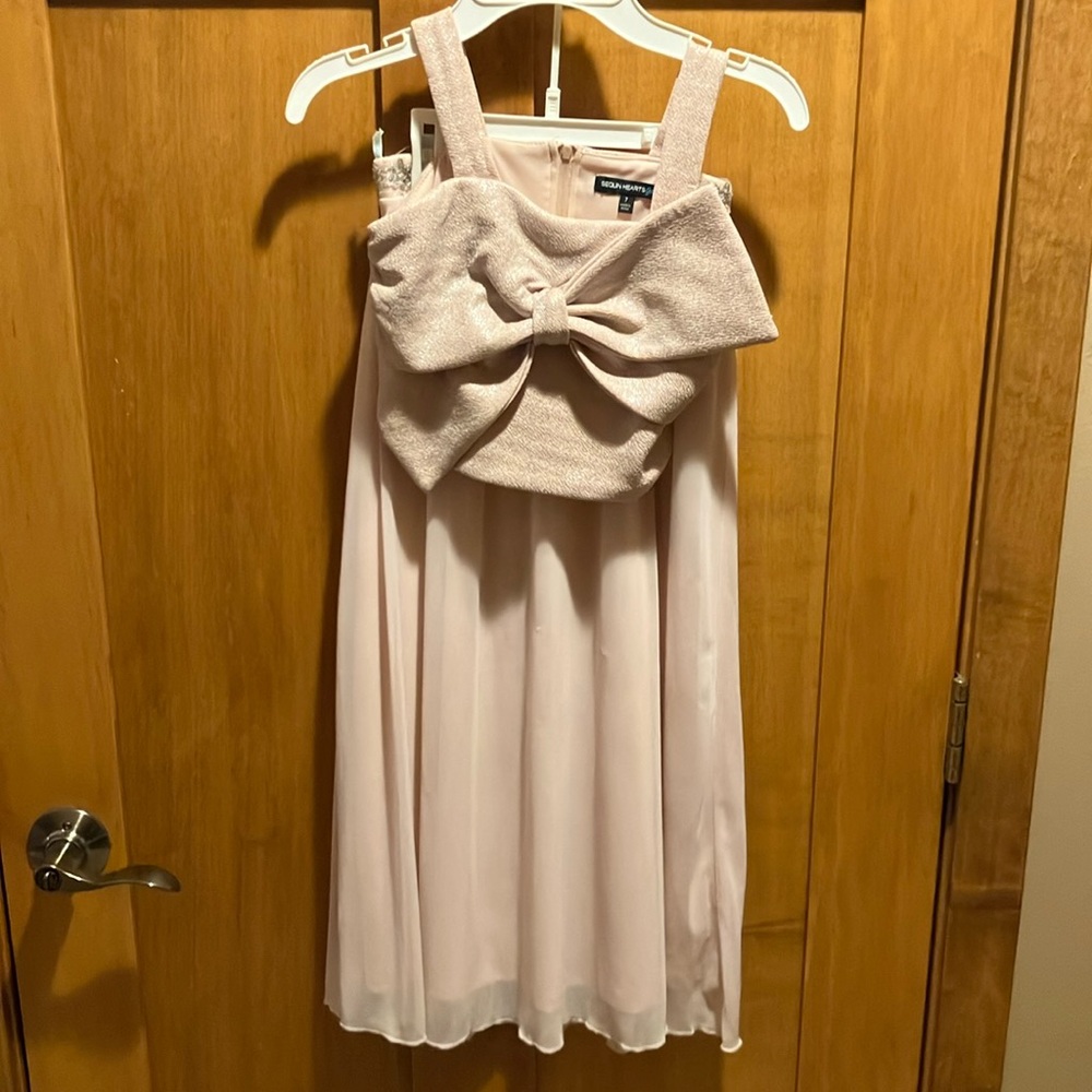 Sequin Heart girls 7 Pink crop top with straps/bow and bonus skirt